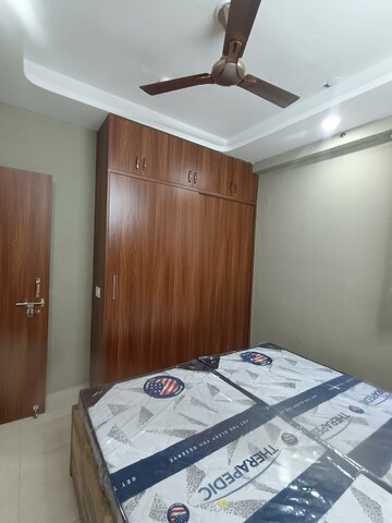 Bedroom in 2 BHK Apartment at Signature Global Prime, Sector 63a – for Rent