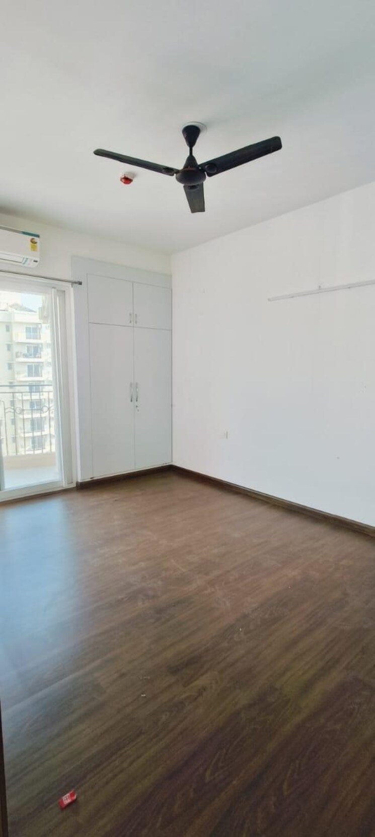 Room, gaurs-siddhartham 2 Bedroom 945 Sq.Ft. Apartment In Siddharth Vihar Ghaziabad 9492827