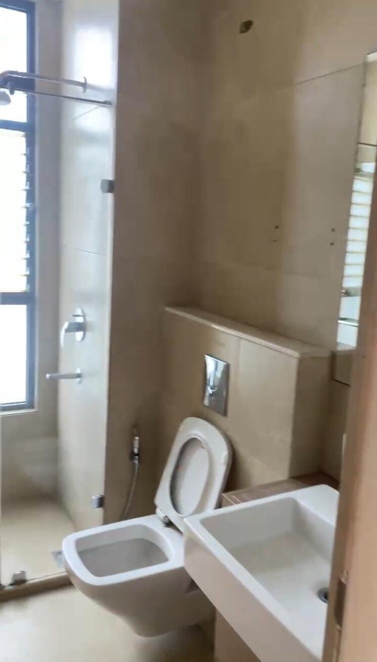Bathroom, em bypass 4 Bedroom 2830 Sq.Ft. Apartment In Em Bypass Kolkata 9492843