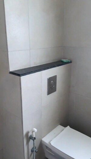 Attached Bathroom in 4 BHK Apartment at Em Bypass – for Rent