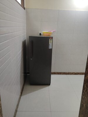 Kitchen in 1.5 BHK Builder Floor at Sector 17 – for Rent