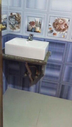 Team Area in 3 BHK Apartment at New Town – for Rent