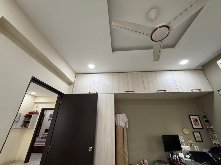 Room, kondapur 2 Bedroom 1300 Sq.Ft. Apartment In Kondapur Hyderabad 9492925