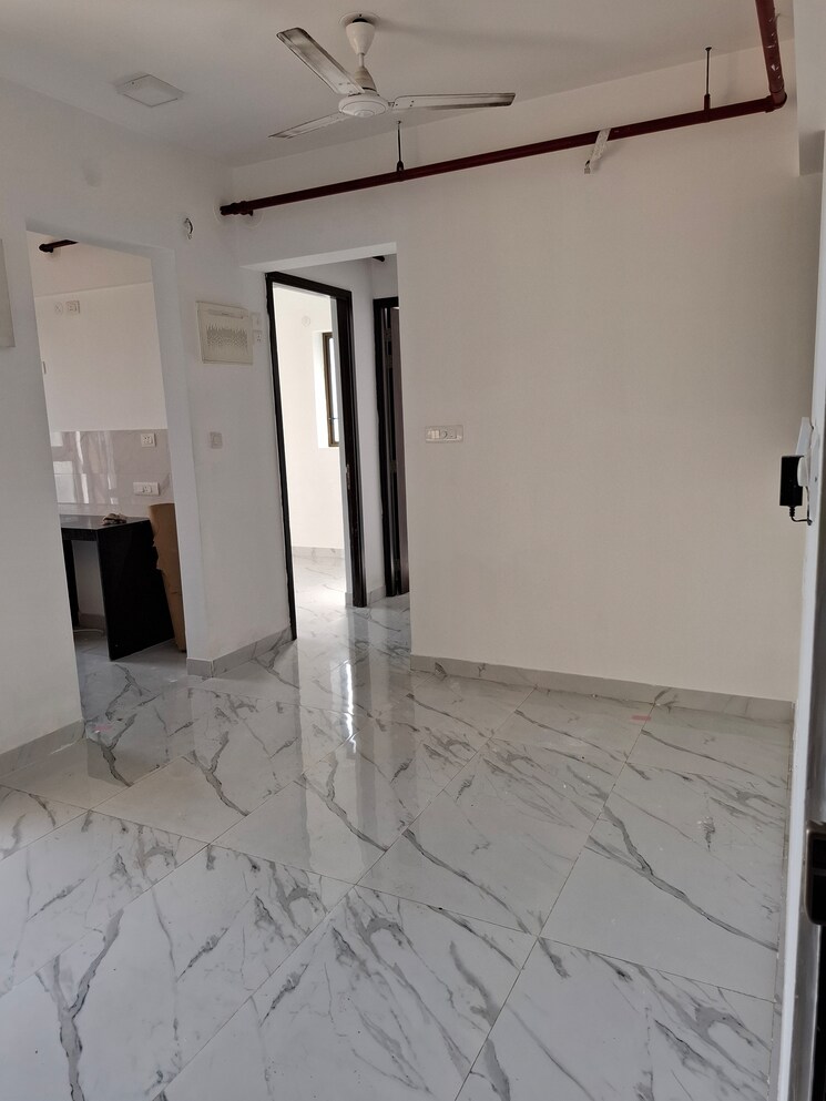 Room, dosti-vijeta 2 Bedroom 820 Sq.Ft. Apartment In Vartak Nagar Thane 9492855