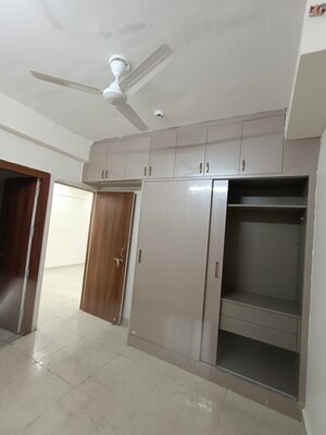 2 BHK Apartment For Rent in Signature Global Prime, Sector 63a