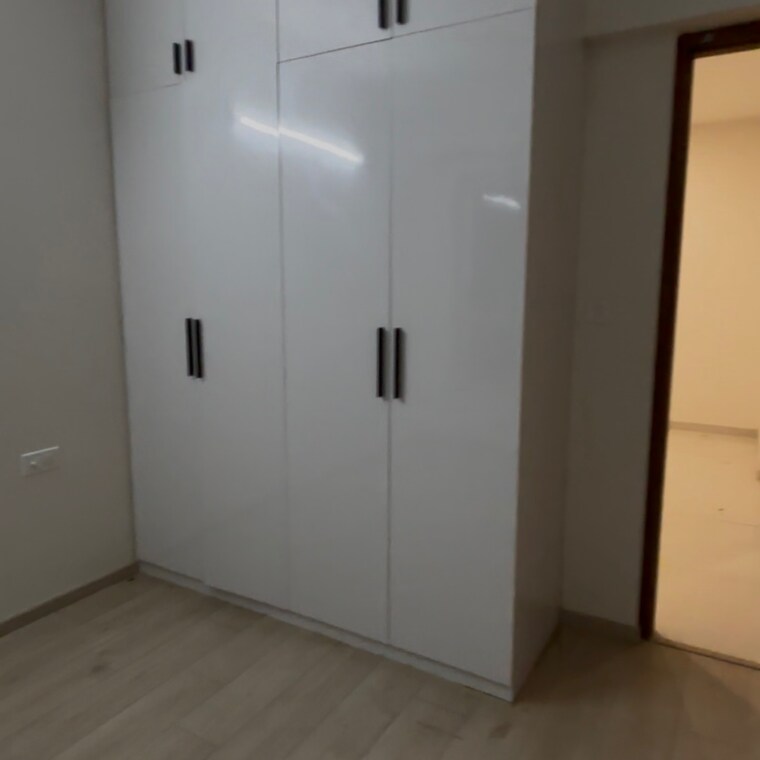 Room, hero-homes-gurgaon 3 Bedroom 1359 Sq.Ft. Apartment In Sector 104 Gurgaon 9492949