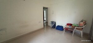 Room in 3 BHK Apartment at Ziggurat Apartment, Vadgaon Budruk – for Rent