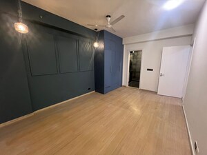 Room in 3 BHK Apartment at Sobha City Gurgaon, Sector 108 – for Rent