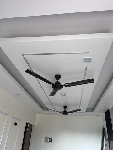 Furnished Amenities in 3 BHK Apartment at Signature Global Golf Greens, Sector 79 – for Rent