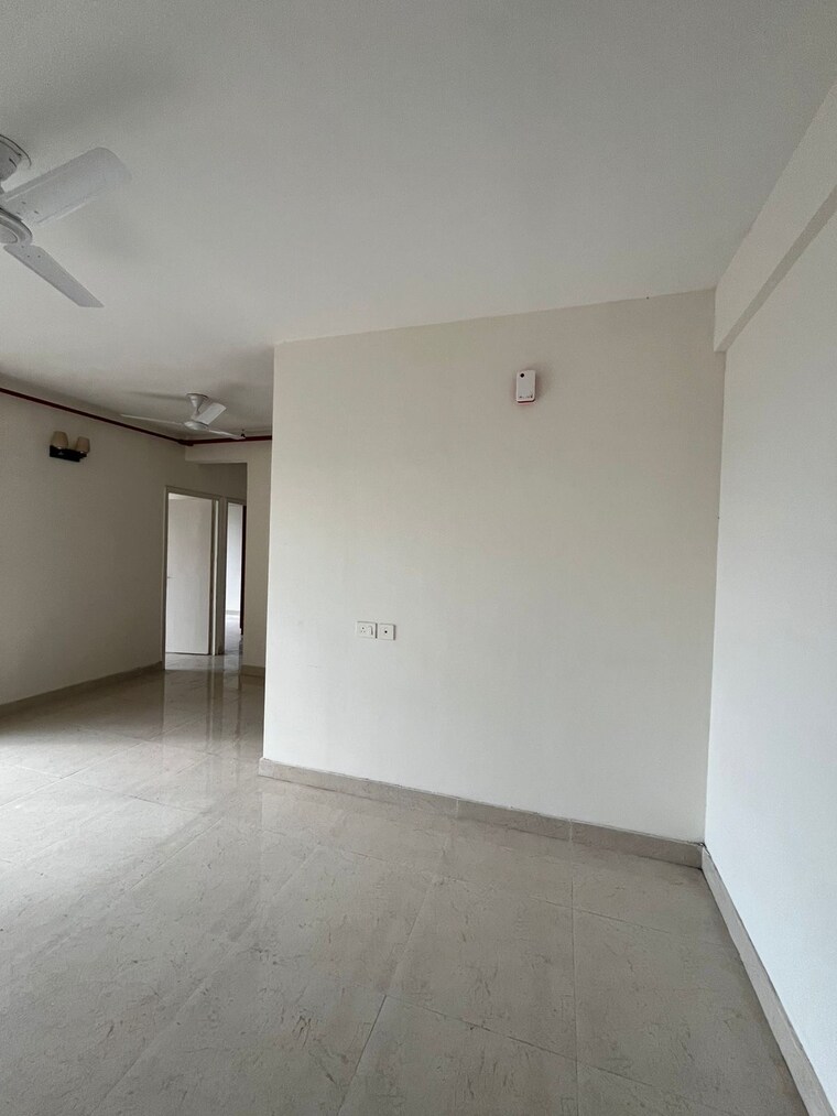 Room, smart-world-orchard 3 Bedroom 1680 Sq.Ft. Apartment In Sector 61 Gurgaon 9493001