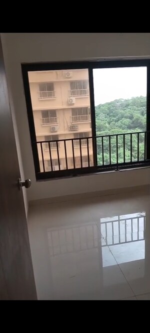 Bedroom in 2 BHK Apartment at BG Monte Verita North Annexe, Borivali East – for Rent