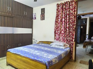 Master Bedroom in 2 BHK Builder Floor at Kalkaji – for Rent