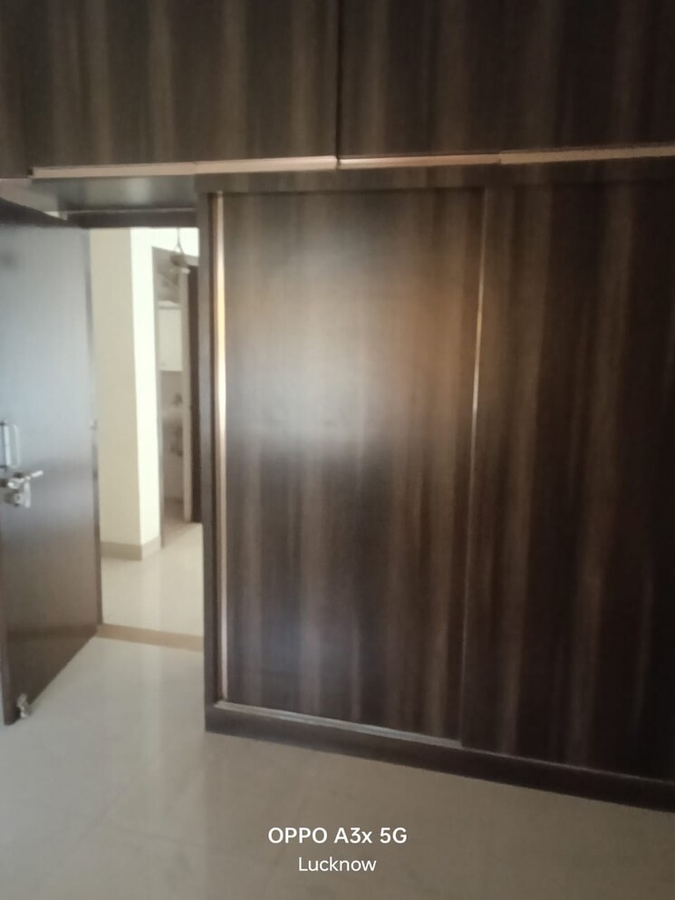 Room, nandakini-alaknanda-estate 3 Bedroom 1900 Sq.Ft. Apartment In Amar Shaheed Path Lucknow 9493043