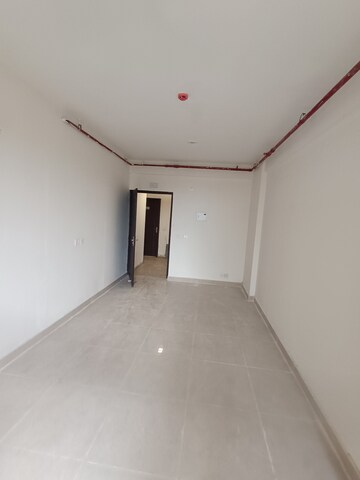 2 BHK Apartment For Rent in Signature Global Prime, Sector 63a