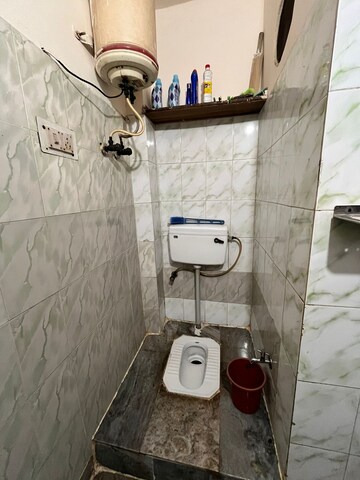 Bathroom in 2.5 BHK Builder Floor at Pandav Nagar – for Sale