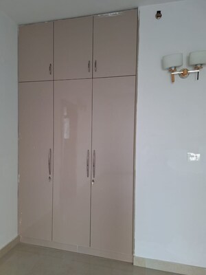 Furnished Amenities in 2 BHK Apartment at Adani Aangan, Sector 89a – for Rent