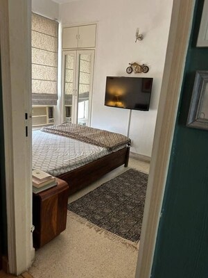 Bedroom in 3 BHK Apartment at DLF Regency Park II, Sector 27 – for Rent