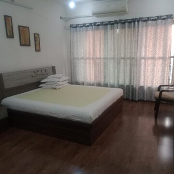 Master Bedroom in 2 BHK Apartment at K Raheja Vistas, Powai – for Rent