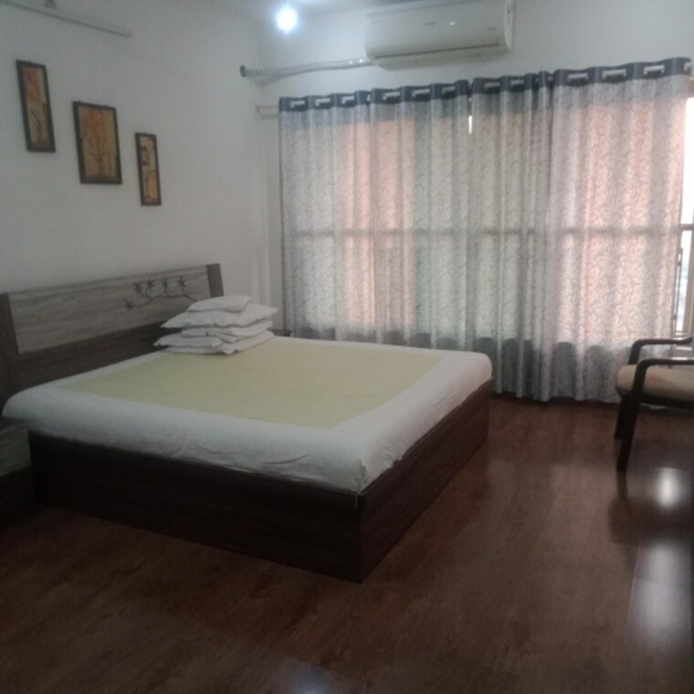 Master Bedroom, k-raheja-vistas 2 Bedroom 967 Sq.Ft. Apartment In Powai Mumbai 9493143