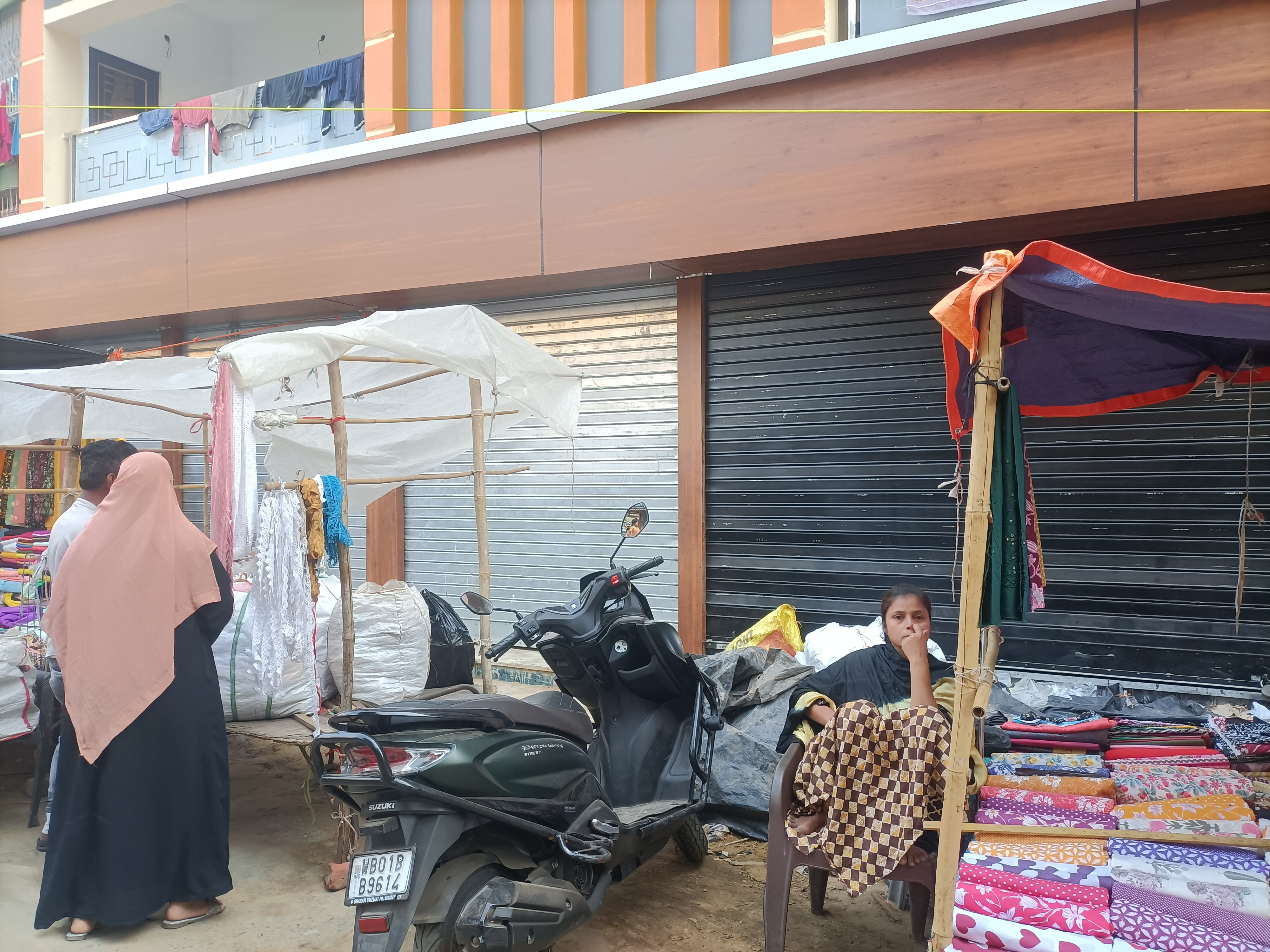 Retail Shop For Rent in Beniapukur