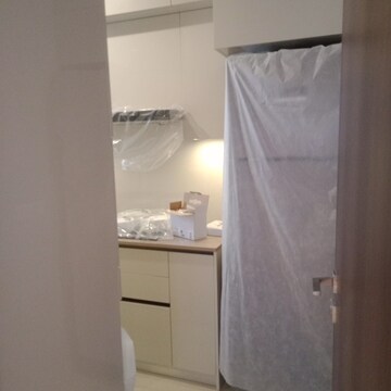 Bathroom in 3 BHK Apartment at Hiranandani Highland, Powai – for Rent