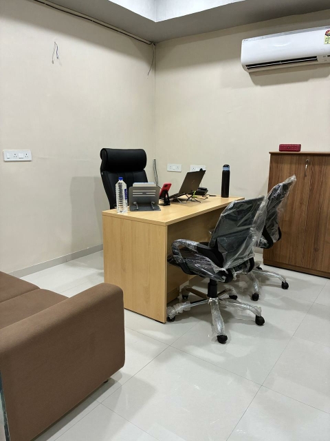 Office Space For Rent in Skywalk