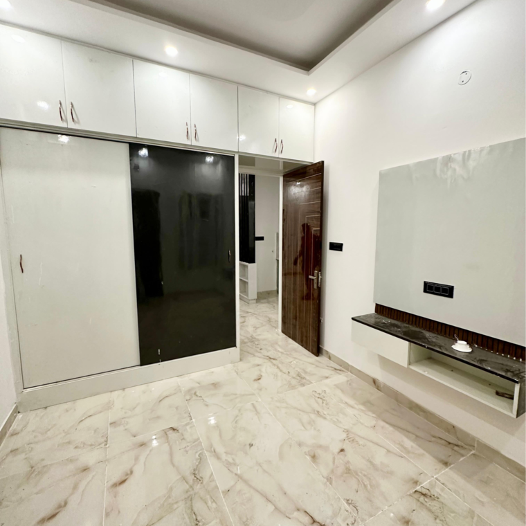 Room, sunny enclave 3 Bedroom 810 Sq.Ft. Independent House In Sunny Enclave Mohali 9493199