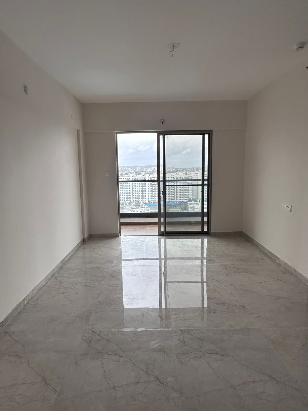 2 BHK 750 Sq.Ft. Apartment in Goel Ganga Altus
