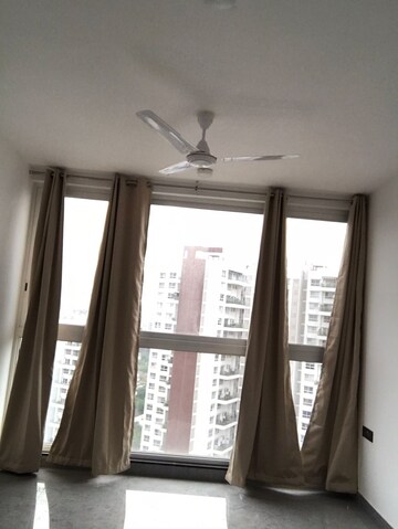 Furnished Amenities in 2 BHK Apartment at Vascon Forest Edge, Kharadi – for Rent