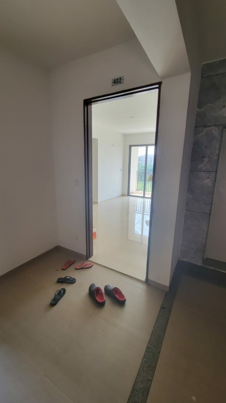 Room, nana chiloda 3 Bedroom 1800 Sq.Ft. Apartment In Nana Chiloda Ahmedabad 9493212