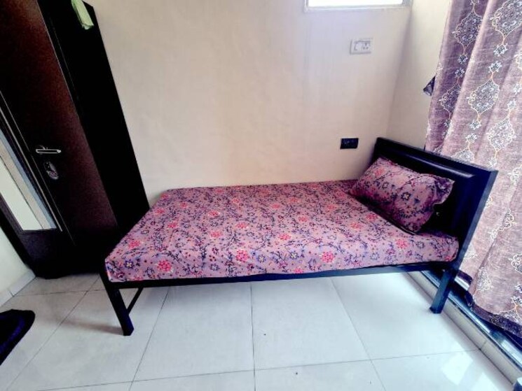 Bedroom, kharghar Pg For Boys & Girls In Kharghar 9493225
