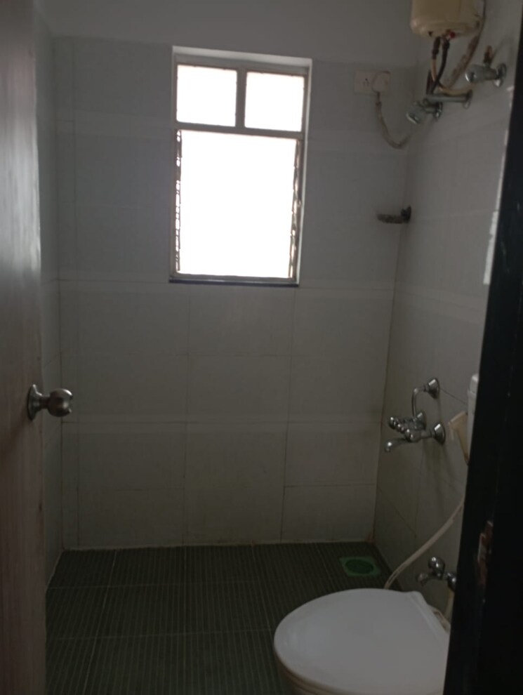 Bathroom, colonnade-apartment 2 Bedroom 800 Sq.Ft. Apartment In Kharadi Pune 9493219