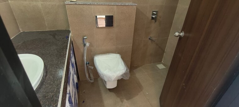 Bathroom, runwal-forests 3 Bedroom 985 Sq.Ft. Apartment In Kanjurmarg West Mumbai 9493223