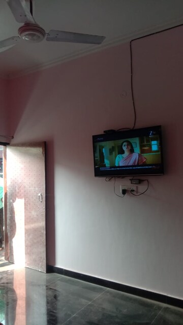 Furnished Amenities in 2 BHK Builder Floor at Shibban Pura – for Sale