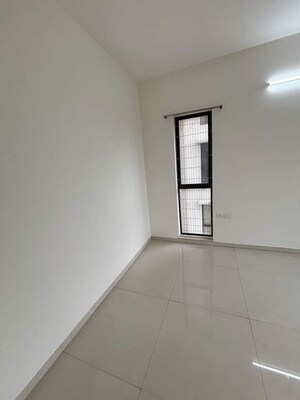 Room in 3 BHK Apartment at Lodha Palava Trinity A To C, Dombivli East – for Rent