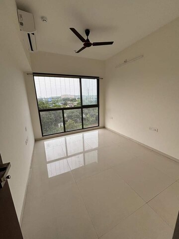 Room in 3 BHK Apartment at Lodha Palava Trinity A To C, Dombivli East – for Rent