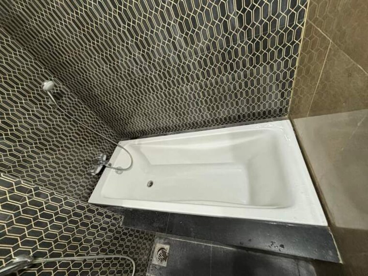 Bathroom, lodha-palava-trinity-a-to-c 3 Bedroom 1060 Sq.Ft. Apartment In Dombivli East Thane 9493241