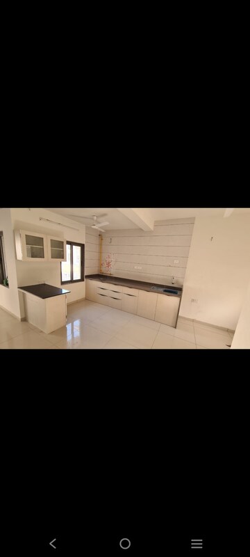 Bathroom in 3 BHK Villa at Supercity Joy, Science City – for Rent