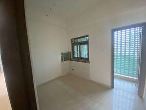 Room in 3 BHK Apartment at Piramal Mahalaxmi, Mahalaxmi – for Rent