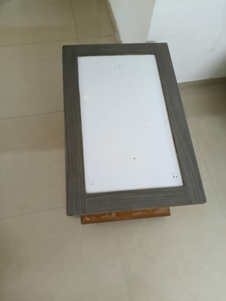 Room, naranpura 3 Bedroom 1500 Sq.Ft. Apartment In Naranpura Ahmedabad 9493254