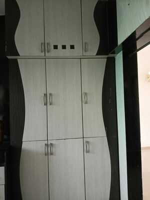 Furnished Amenities in 3 BHK Apartment at Naranpura – for Rent