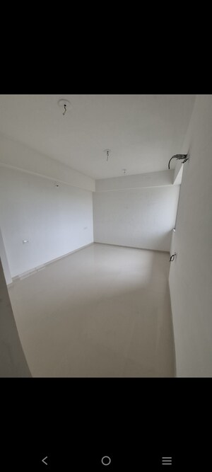 Room in 3 BHK Apartment at Vishwanath Maher Homes 4, Shela – for Rent