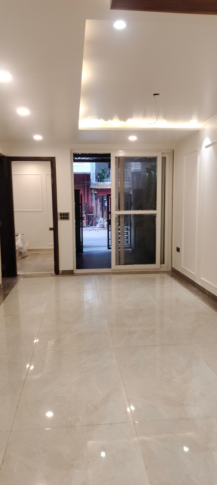 Room, janakpuri 3 Bedroom 1200 Sq.Ft. Apartment In Janakpuri Delhi 9493279