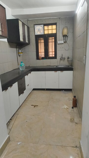 Kitchen in 3 BHK Apartment at Janakpuri – for Rent