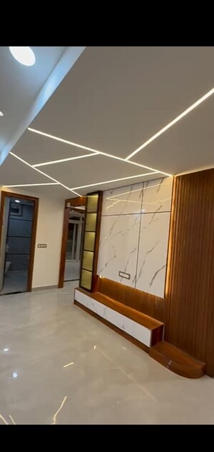 4 BHK Builder Floor For Sale in Mahavir Enclave