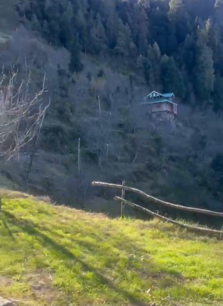 undefined, thoeg  4000 Sq.Ft. Plot In Thoeg Shimla 9493301