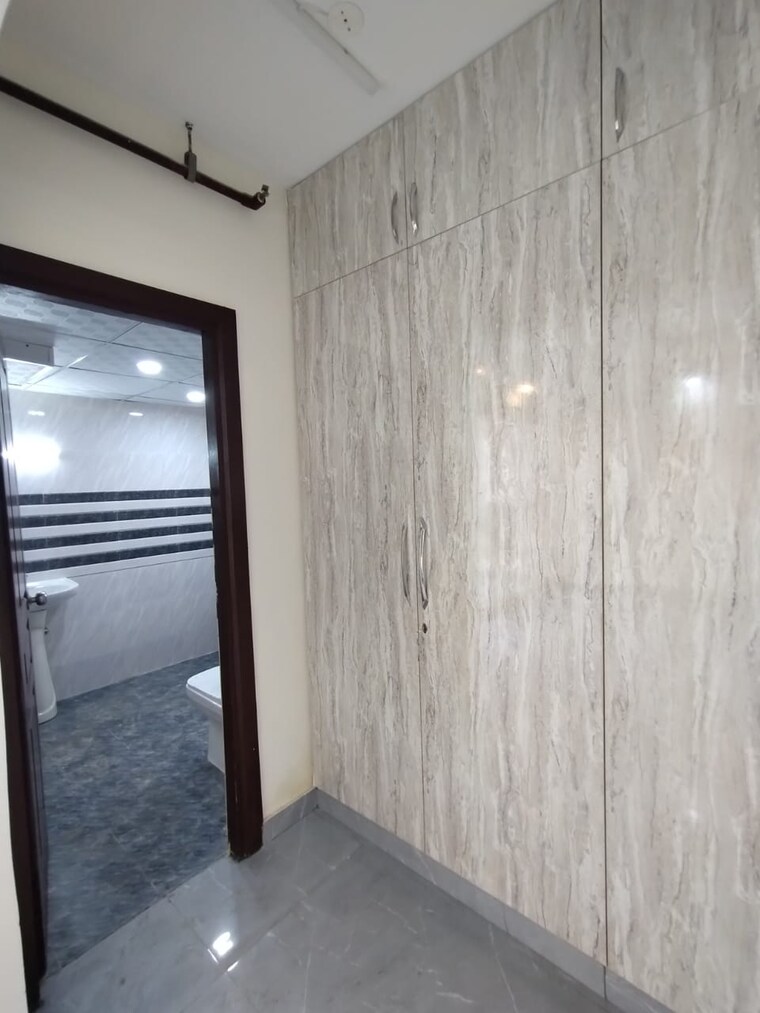 Bathroom, logix-blossom-county 4 Bedroom 1875 Sq.Ft. Apartment In Sector 137 Noida 9493315