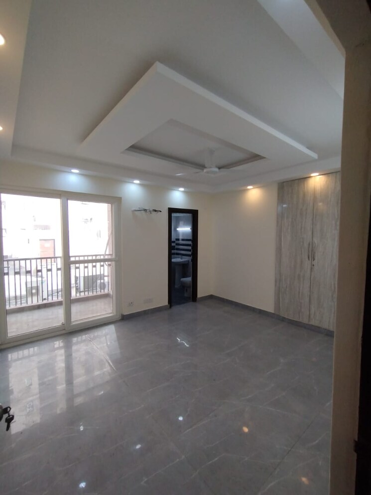 Room, logix-blossom-county 4 Bedroom 1875 Sq.Ft. Apartment In Sector 137 Noida 9493317