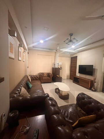 Master Bedroom in 3 BHK Apartment at Juhu – for Sale