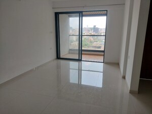Room in 2 BHK Apartment at Majestique Signature Tower Phase 2, Balewadi – for Rent